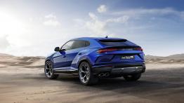 Lamborghini Urus (2017) - widok z tyłu