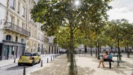 Smart forfour II (2015) w Paryżu - widok z tyłu