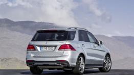Mercedes GLE 500 e 4MATIC (W 166) 2016 - widok z tyłu