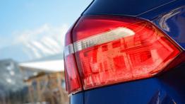 Ford Focus III Kombi Facelifting - galeria redakcyjna - lewy tylny reflektor - wyłączony