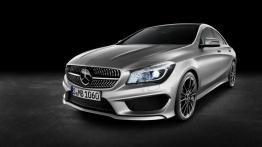Mercedes CLA 250 Edition 1 (C117) 2012 - przód - reflektory włączone