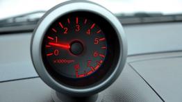 Suzuki Splash Hatchback 5d Facelifting 1.0 68KM - galeria redakcyjna - obrotomierz