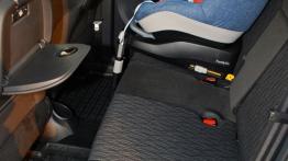 Citroen C3 II Picasso 1.6 VTI 120KM - galeria redakcyjna - tylna kanapa