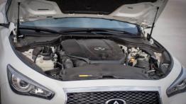 Infiniti Q50 2.2d 170KM - galeria redakcyjna - maska otwarta