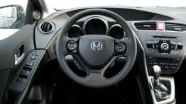 Honda Civic IX Tourer 1.8 i-VTEC - galeria redakcyjna - kierownica