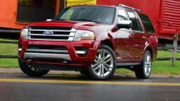 Ford Expedition III Facelifting (2015) - widok z przodu