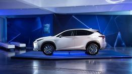 Lexus NX 300h (2014) - oficjalna prezentacja auta