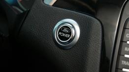 Ford S-Max Van Facelifting 2.0 EcoBoost 240KM - galeria redakcyjna - przycisk do uruchamiania silnik