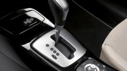 Renault Laguna po liftingu - skrzynia biegów