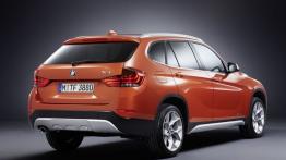 BMW X1 Facelifting - prawy bok