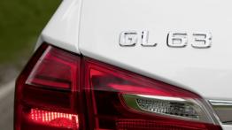 Mercedes GL 63 AMG - emblemat