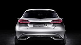 Mercedes klasa A Concept - tył - reflektory włączone