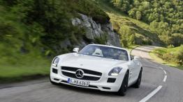 Mercedes SLS AMG Roadster 2012 - widok z przodu
