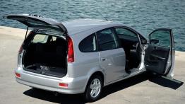 Honda Stream - prawy bok