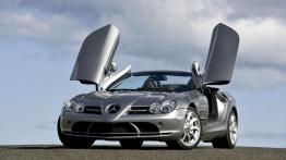 Mercedes SLR Roadster - widok z przodu