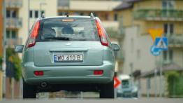 Chevrolet Rezzo - widok z tyłu