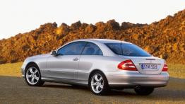 Mercedes Klasa CLK Coupe - widok z tyłu
