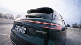 Geely Starray EM-i  - prawy tylny reflektor - w³±czony