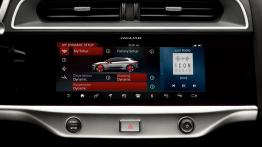 Elektryczny SUV Jaguara z godnymi uwagi osiągami