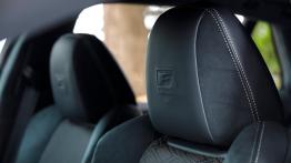 Samuraj w smokingu – nowy Lexus LS 500