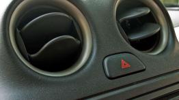 Zielony szaraczek - Nissan Micra