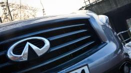 Infiniti QX70S - zwinny mięśniak