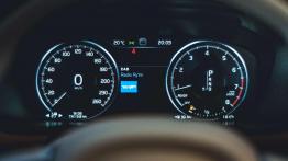 Volvo S90 T6 AWD - luksus po skandynawsku