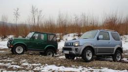 Suzuki Jimny vs. Suzuki Samurai - syn kontra ojciec?