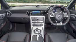 Mercedes-AMG SLC 43 (2016) - pe?ny panel przedni