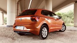 Volkswagen Polo 1.0 TSI 115 KM - galeria redakcyjna (2) - widok z tyłu