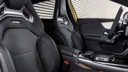 Mercedes-AMG A 35 4Matic - widok ogólny wn?trza z przodu