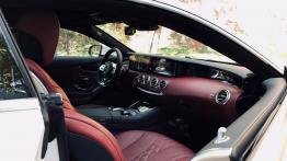 Mercedes-Benz S560 Coupe 4.0 V8 469 KM - galeria redakcyjna - widok ogólny wn?trza z przodu