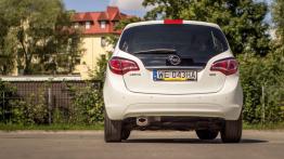 Opel Meriva II Facelifting - galeria redakcyjna (2) - widok z tyłu