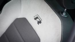 Volkswagen Golf VII R 5d 2.0 TSI - galeria redakcyjna - fotel kierowcy, widok z przodu