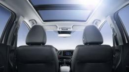 Honda HR-V II (2015) - szyberdach od wewnątrz - widok z tyłu