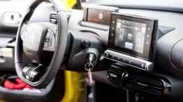 Citroen C4 Cactus 1.2 PureTech 82KM - galeria redakcyjna - kokpit