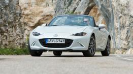 Mazda MX-5 IV White (2015) - widok z przodu