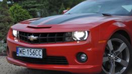 Chevrolet Camaro V Coupe 6.2L V8 405KM - galeria redakcyjna - przód - inne ujęcie