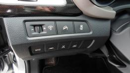 Hyundai Santa Fe III SUV 2.2 CRDi 197KM - galeria redakcyjna - inny element panelu przedniego
