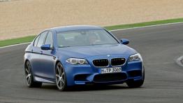 BMW M5 F10 Facelifting (2014) - widok z przodu