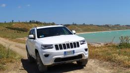 Jeep Grand Cherokee IV Facelifting (2014) Overland - widok z przodu