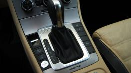 Volkswagen CC Coupe 3.6 V6 300KM - galeria redakcyjna - skrzynia biegów