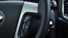 Chevrolet Captiva II - galeria redakcyjna - sterowanie w kierownicy