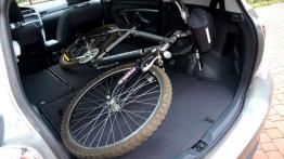 Toyota Verso Minivan Facelifting  KM - galeria redakcyjna - tylna kanapa złożona, widok z bagażnika