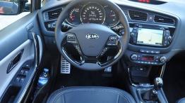 Kia ceed II - galeria redakcyjna - kokpit