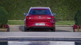 Seat Leon ST 4Drive (2014) - widok z tyłu