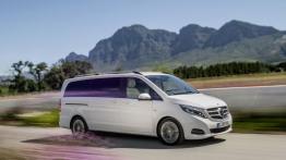 Mercedes klasy V (2014) - prawy bok