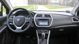 Suzuki SX4 S-cross 1.6 VVT 120KM - galeria redakcyjna - pełny panel przedni