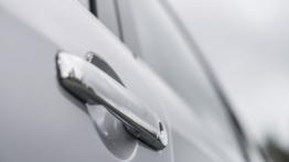 Nissan Almera 2013 - klamka przód