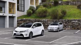 Toyota Verso Facelifting - widok z przodu